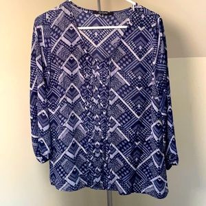 19 Cooper | Blue White Pattern Design Blouse